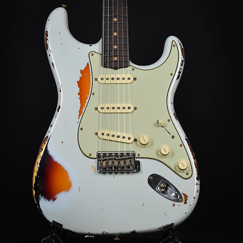 Электрогитара Fender Masterbuilt Todd Krause 1962 Stratocaster Heavy Relic Sonic Blue / Sunburst Brazilian Rosewood 2023