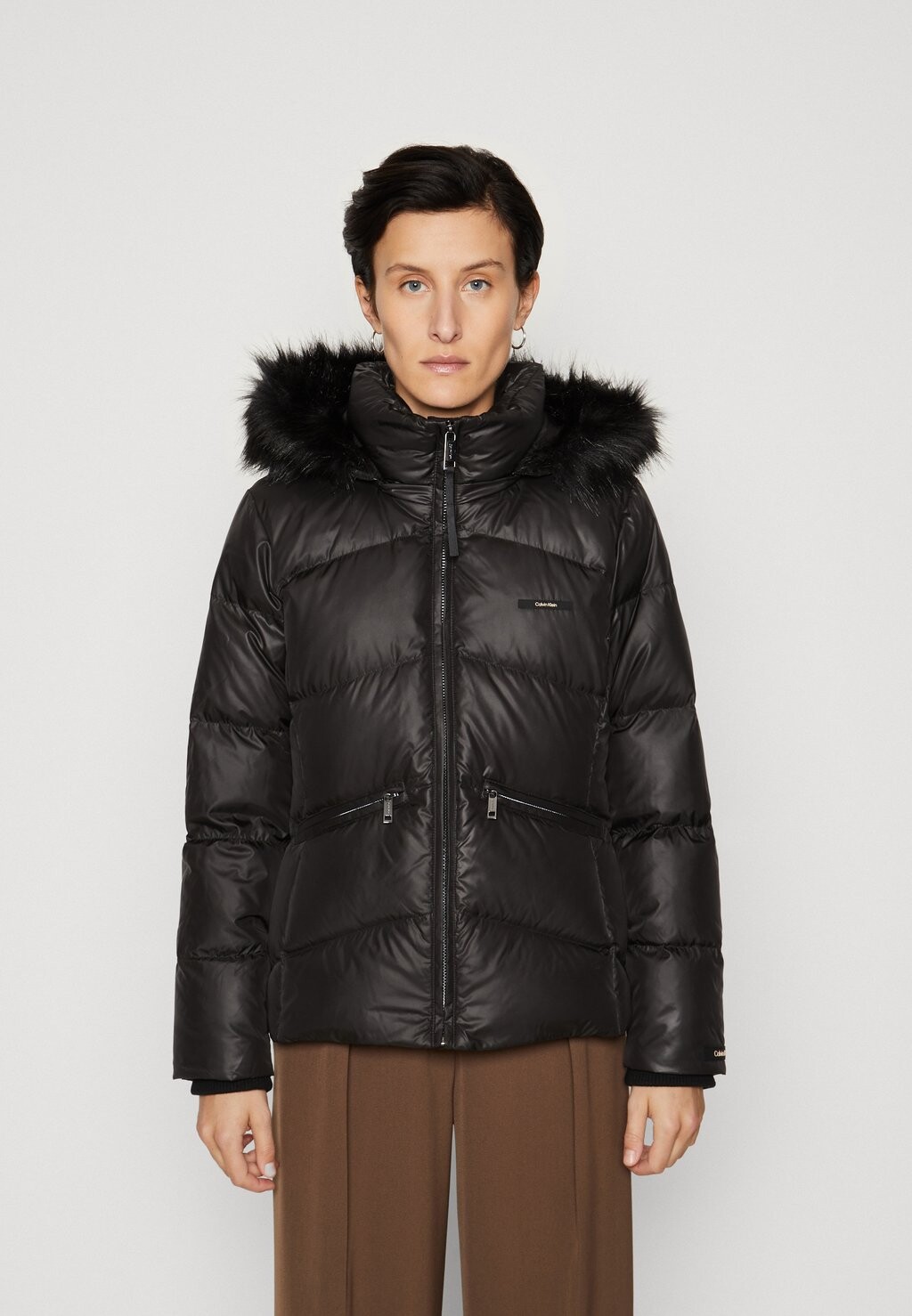 

Куртка Calvin Klein КУРТКА ESSENTIAL, черный