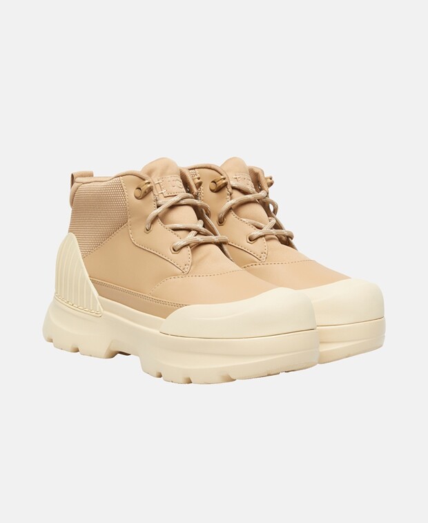 

Ботинки на шнуровке Ugg, песочный