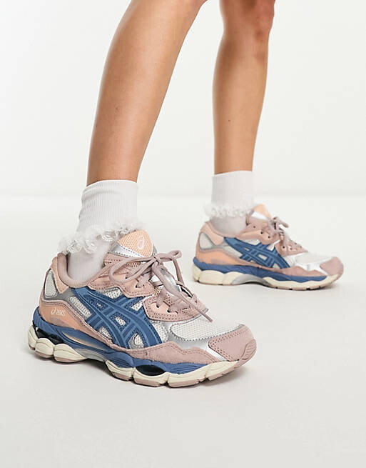 

Бело-розовые и синие массивные кроссовки Asics Gel-NYC