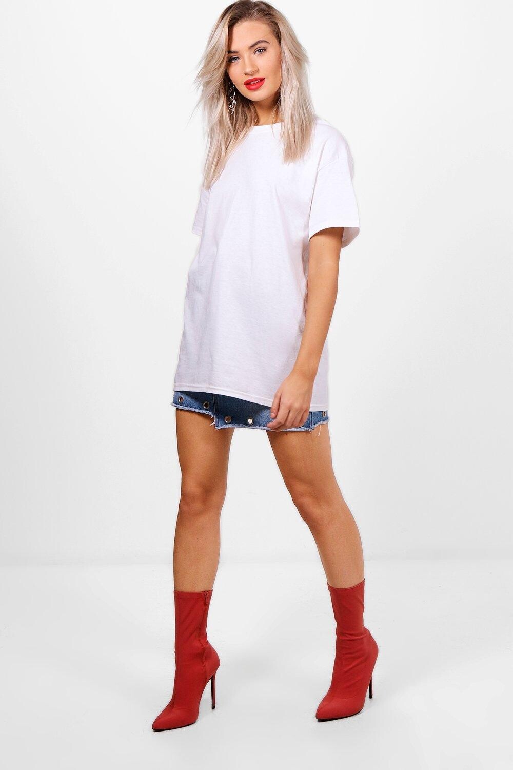 

Базовая футболка бойфренда оверсайз Boohoo, белый