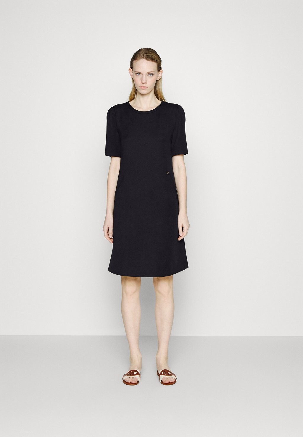 

Платье из джерси Marc Cain, черный