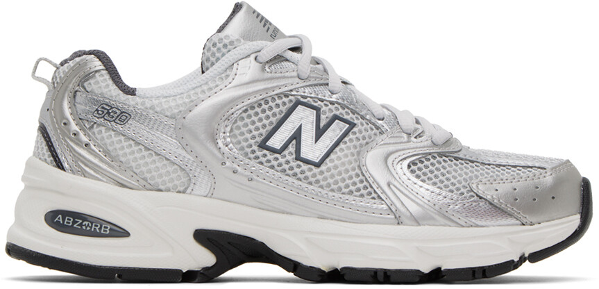 

Серые кроссовки New Balance 530