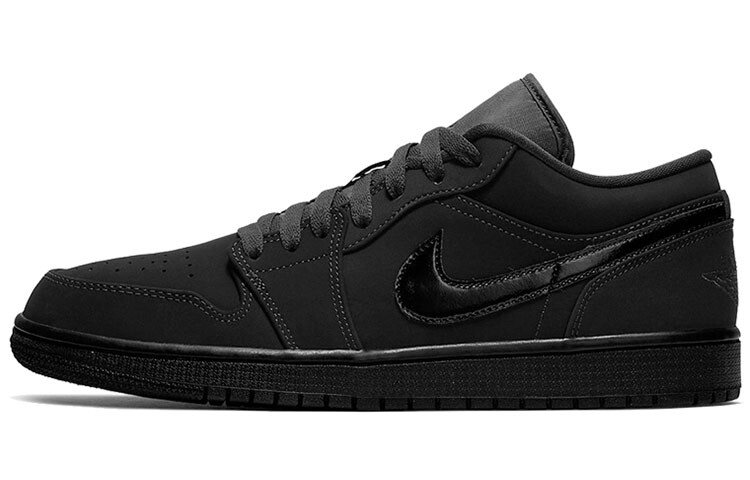 

Air Jordan 1 Low Triple Черный