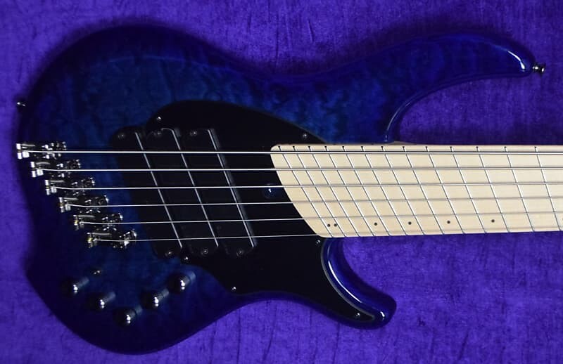

Басс гитара Dingwall Combustion 6