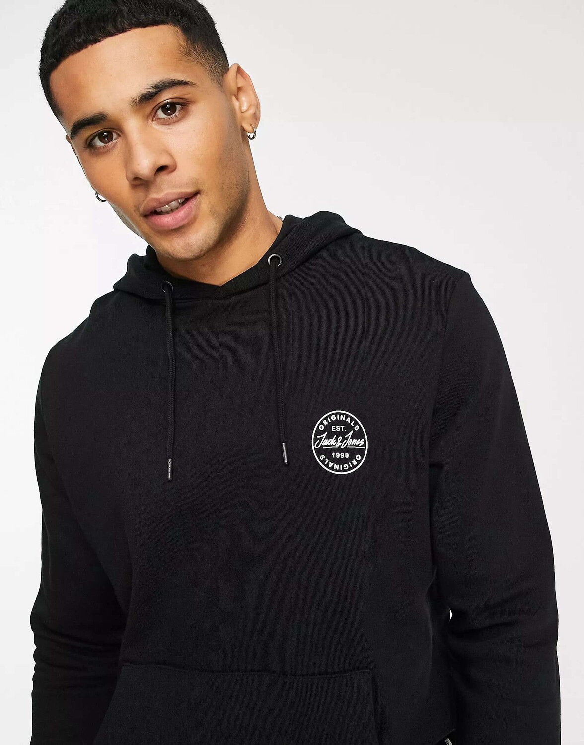 

Черная толстовка с логотипом на груди Jack & Jones Essentials, Черный