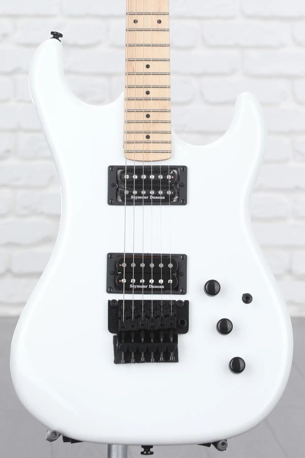 

Винтажная электрогитара Kramer Pacer - жемчужно-белый