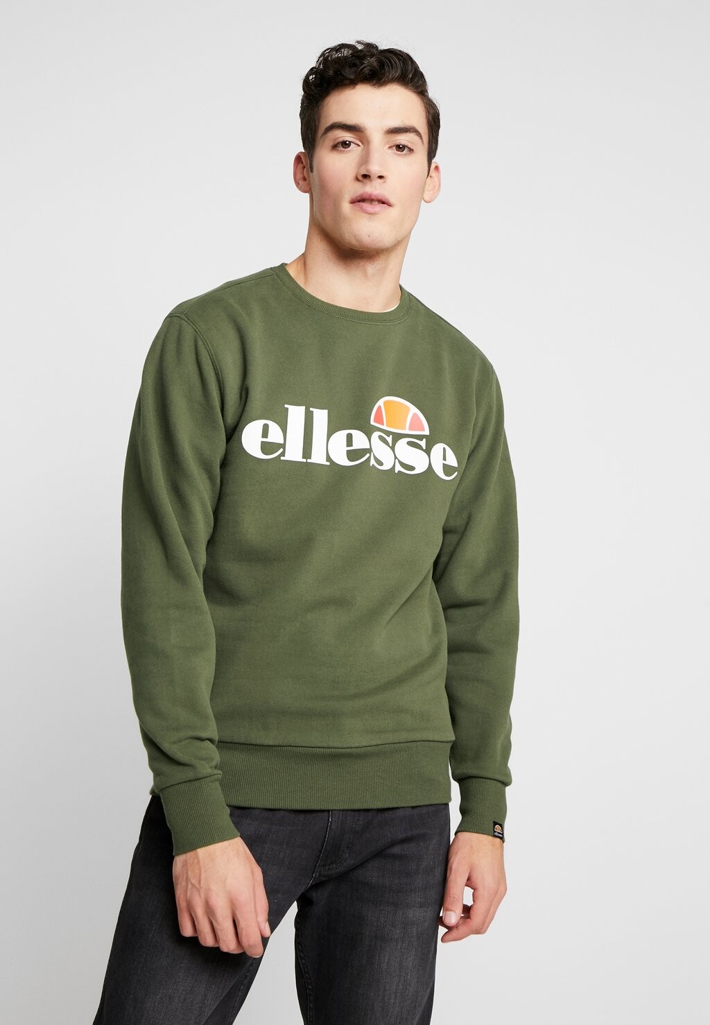 

Толстовка Ellesse, хаки