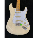 Fender Jimi Hendrix Artist Series Signature Stratocaster Olympic White #MX22269910 (8 фунтов, 4,0 унции) - фото 2