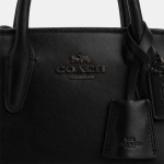 Сумка женская Andrea Mini Carryall Coach Outlet, черный - фото 5