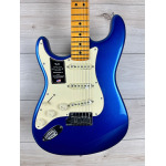 Fender American Ultra Stratocaster, левая рука, кленовый гриф, синяя кобра - фото