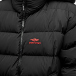 Куртка Balenciaga Cocoon Puffer, черный - фото 4