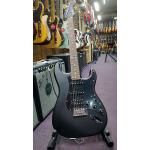 Электрогитара Fender Special Edition Noir Stratocaster HSS Special Edition Noir Stratocaster HSS with Matching Headstock, Rosewood Fretboard - фото