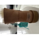 Угги UGG Mini Bailey Button II, каштановый