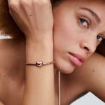 Браслет Pandora Moments Heart Clasp Snake Chain, розовое золото - фото 4