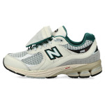 Кроссовки для бега New Balance NB 2002R унисекс - фото