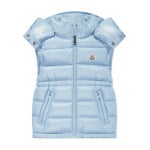 Moncler Enfant жилет с капюшоном и нашивкой-логотипом, синий - фото