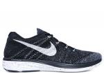 Nike flyknit lunar 3 oreo hotsell
