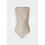 Топ BARE SOFT MATTE SHELL BODYSUIT Abercrombie & Fitch, светло-коричневый - фото 3