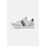 Кроссовки Tommy Hilfiger ESSENTIAL RUNNER GLOBAL STRIPES, белый - фото