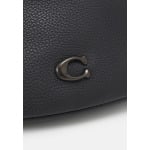 Поясная сумка CHARTER BELT BAG WITH SCULPTED C HARDWARE BRANDING Coach, цвет black - фото 8