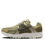 Кроссовки air zoom vomero 5 Nike, зеленый - фото