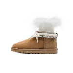 CLASSIC ULTRA MINI Зимние ботинки женские коричневые Ugg - фото