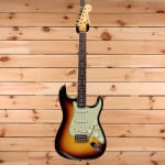 Электрогитара Fender Custom Shop Limited 1962/1963 Stratocaster Journeyman Relic - Faded/Aged 3 Color Sunburst - CZ570712 - PLEK'd - фото 4