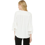 Блуза Vince Camuto Tiered Lace Ruffle Sleeve V-Neck Blouse, цвет New Ivory - фото