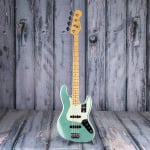 Басс гитара Fender American Professional II Jazz Bass, Mystic Surf Green - фото 4