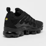 Air vapormax plus nere e bianche cheap