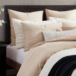 Подушка Home Elements Raw Silk Blend King Sham Donna Karan, черный - фото 3