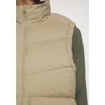 Жилет Jack & Jones Jor Vesterbro Bodywarmer, кориандр - фото 6