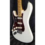 Электрогитара Fender American Professional II Stratocaster Left-hand Electric Guitar Maple Fingerboard, Olympic Wh - фото 4