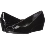 Туфли на танкетке Candra Bandolino, цвет Black Patent Sleek Patent PU - фото