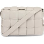 Сумка Bottega Veneta Padded Cassette Bag Chalk/Gold, белый - фото