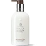 Molton Brown Re-Charge Лосьон для тела с черным перцем 300 мл - фото