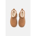 Ботильоны CLASSIC ULTRA MINI NEW HEIGHTS UGG, цвет Cognac - фото 7