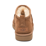 Женские ботинки UGG Classic Ultra Mini, цвет Chestnut - фото 5