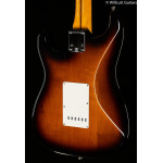 Fender American Vintage II 1957 Stratocaster Maple Fingerboard 2-Color Sunburst (556) Fender American II Stratocaster Maple Fingerboard (556) - фото 2