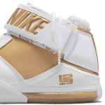 Кроссовки Zoom Lebron II Nike, цвет Weiß/Metallic Gold/Purpur - фото 5