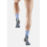 Спортивные носки LIGHT MERINO HIKING COMPRESSION SOCKS MID CUT WOMEN CEP, цвет light blue - фото 2