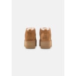 Ботильоны на платформе CLASSIC ULTRA MINI PLATFORM UGG, каштановый - фото 6