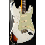 Электрогитара Fender 1960 Stratocaster Heavy Relic Electric Guitar - Aged Olympic White over 3-color Sunburst - фото 3