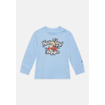 Рубашка с длинным рукавом BABY FUN PUFF PRINTED UNISEX Tommy Hilfiger, синий - фото 2