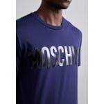 Футболки с принтом MOSCHINO, синий - фото 3