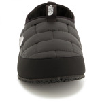 Тапочки The North Face Youth ThermoBall Traction Mule II, цвет TNF Black/TNF White - фото 4