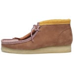 Оригинальные ботинки Wallabee из разноцветной замши Clarks - фото