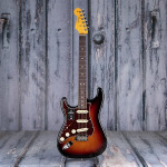 Электрогитара Fender American Professional II Stratocaster Left-Handed, 3-Color Sunburst - фото 4