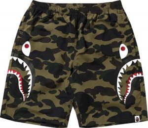 BAPE 1St Camo Side Shark Beach Shorts Green